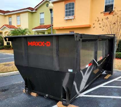Orlando's Theme Park Finds- best stores to dumpster dive 2023