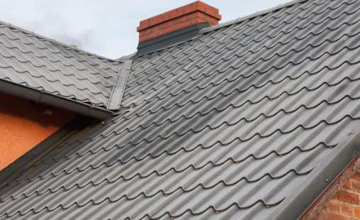 The Average Cost to Replace a Roof in Florida: Choosing the Right Roofing Material